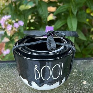 Rae Dunn black boo measuring cups
